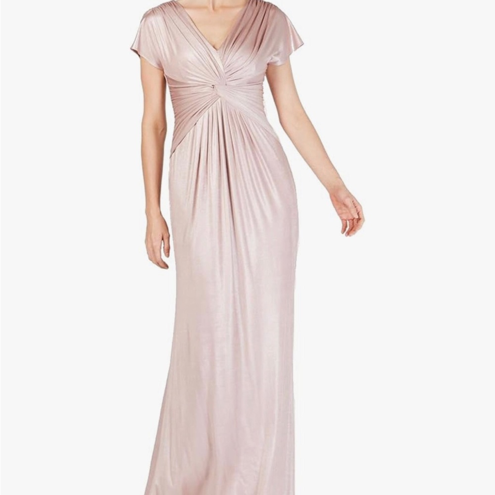 Beautiful, VERY flattering, Adrianna Papell Dress-worn as MOG dres—metallic Pink
